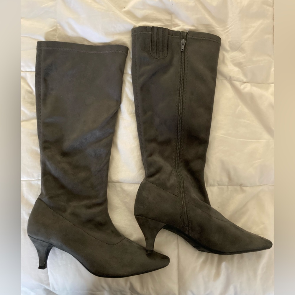 Suede-like Aerosole Size 10 Boots